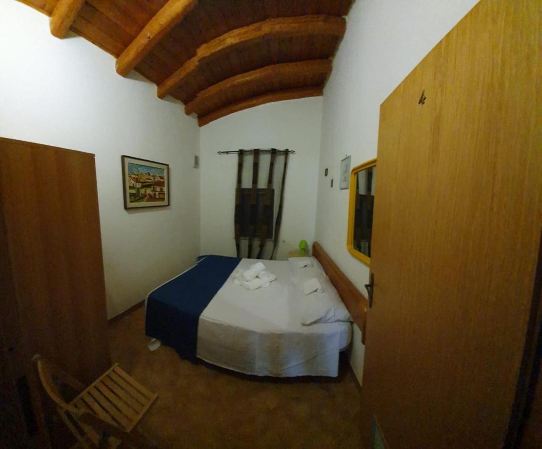 Bed and Breakfast Beb Eclissi Fontane Bianche Exterior foto