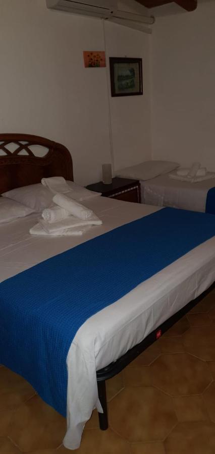 Bed and Breakfast Beb Eclissi Fontane Bianche Exterior foto